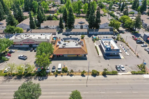 $485,000 | 3581 Imperial Way, Sacramento, CA 95826