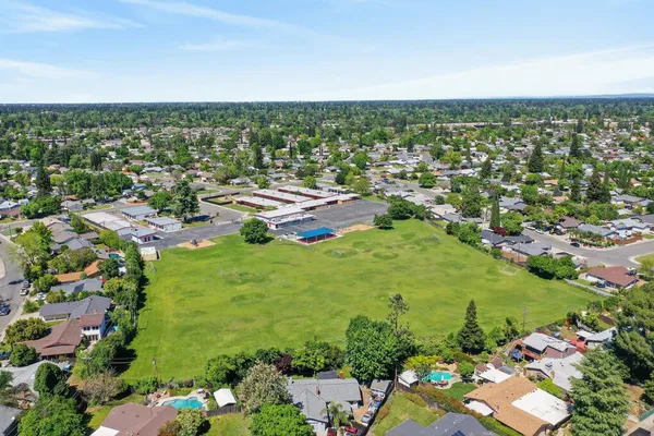 $485,000 | 3581 Imperial Way, Sacramento, CA 95826