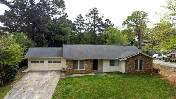 $2,200 | 3016 Donavan Way, Decatur, GA 30034