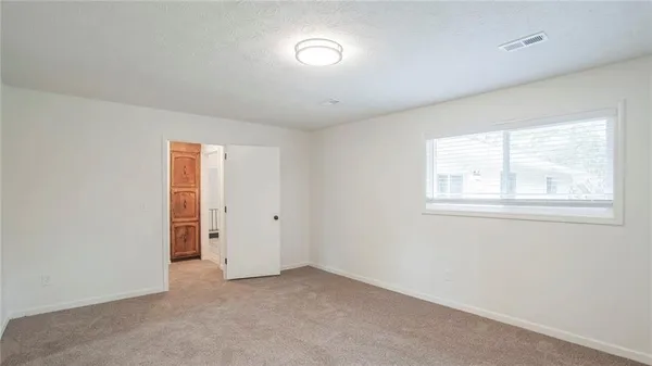 $2,200 | 3016 Donavan Way, Decatur, GA 30034