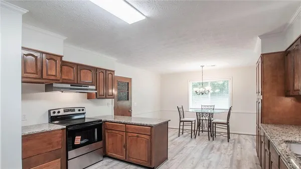 $2,200 | 3016 Donavan Way, Decatur, GA 30034