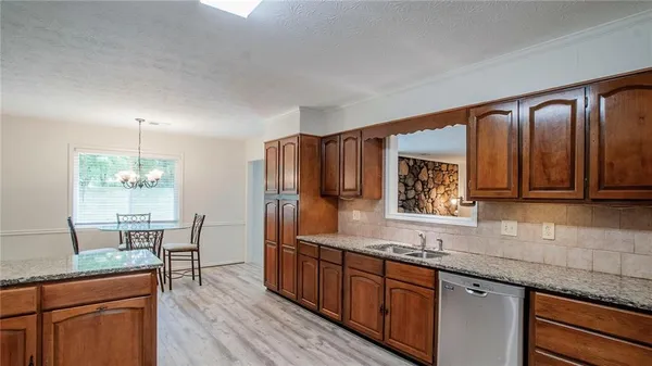 $2,200 | 3016 Donavan Way, Decatur, GA 30034