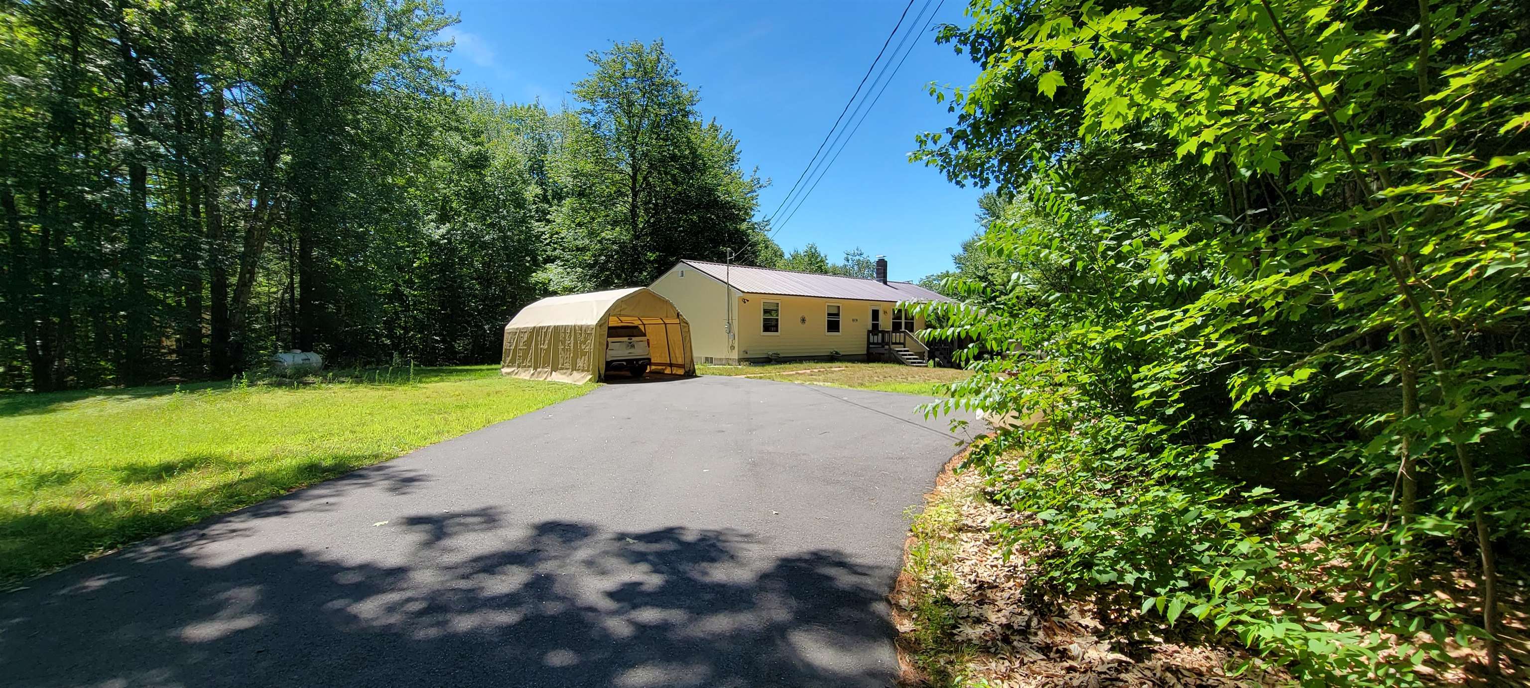 437 New Orchard Road Epsom, NH 03234 - Photo 1 of 40