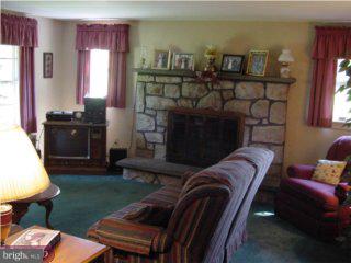 359 Warwick Road Elverson, PA 19520 - Photo 5 of 6 Gallery Image 5