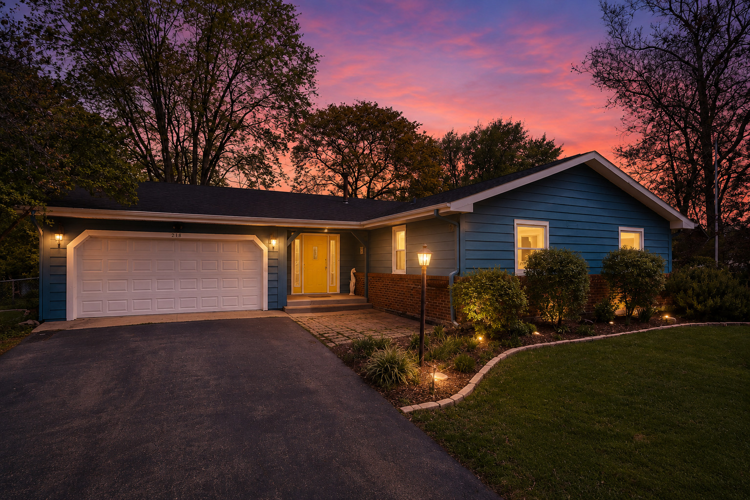 218 East Nerge Road Roselle, IL 60172 - Photo 1 of 36
