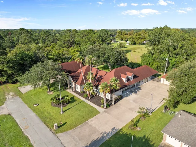 $699,900 | 5636 Avenue M 1/2, Santa Fe, TX 77510