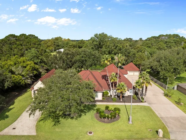 $699,900 | 5636 Avenue M 1/2, Santa Fe, TX 77510