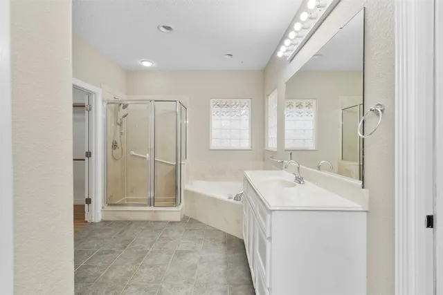 $699,900 | 5636 Avenue M 1/2, Santa Fe, TX 77510