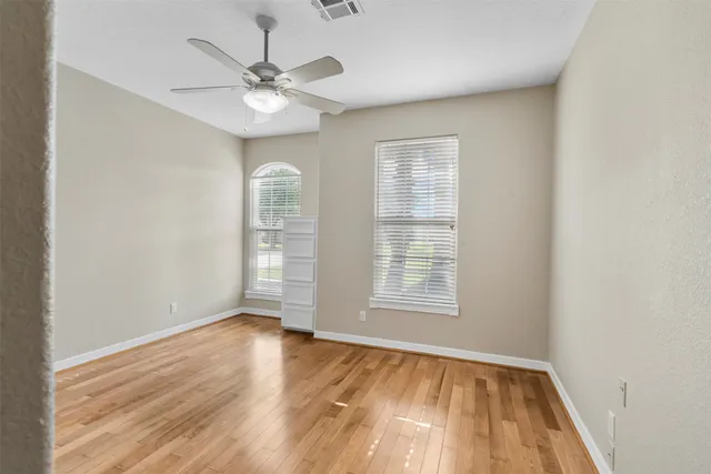 $699,900 | 5636 Avenue M 1/2, Santa Fe, TX 77510