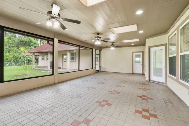 $699,900 | 5636 Avenue M 1/2, Santa Fe, TX 77510