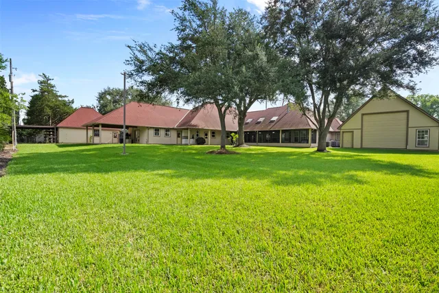 $699,900 | 5636 Avenue M 1/2, Santa Fe, TX 77510