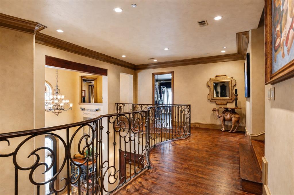 6725 Northwood Road Dallas, TX 75225 - Photo 20 of 39