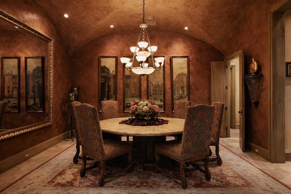 6725 Northwood Road Dallas, TX 75225 - Photo 26 of 39