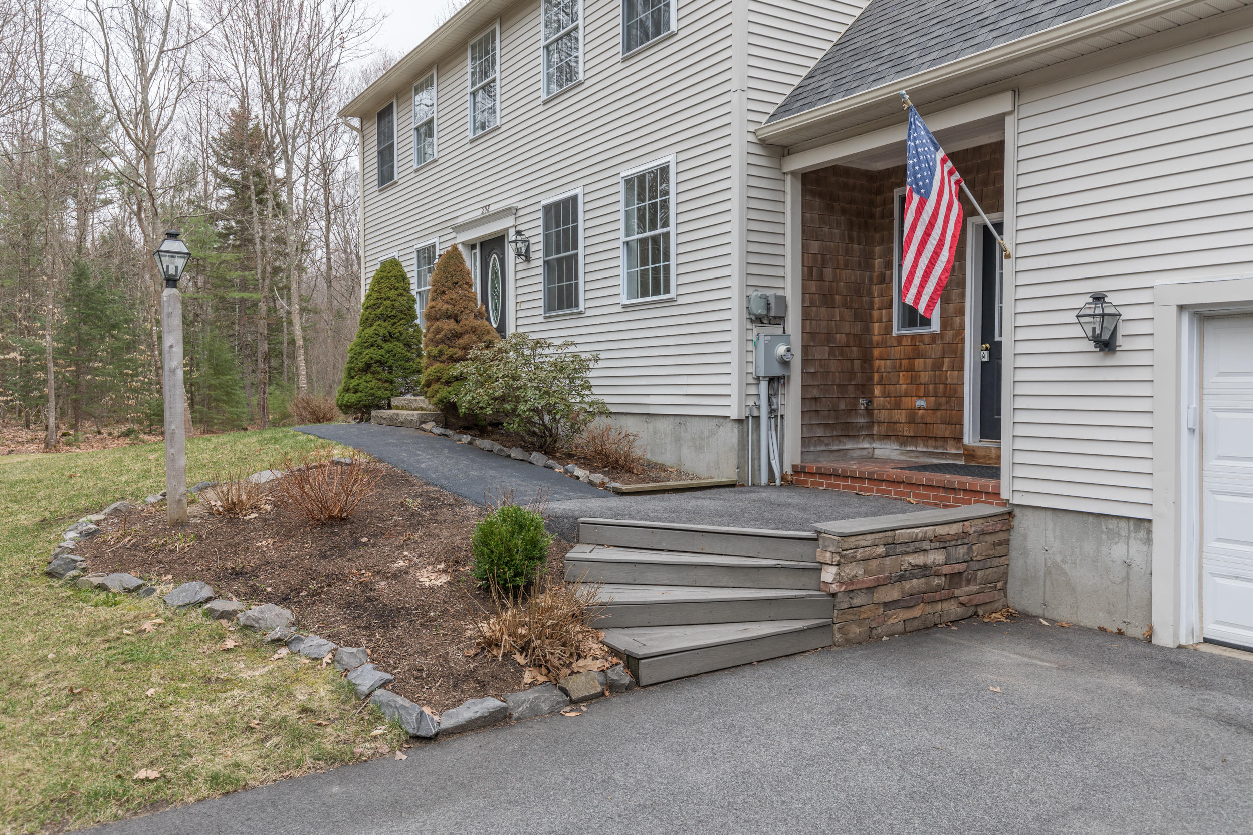 208 Broadturn Road Scarborough, ME 04074 - Photo 2 of 30 208 Broadturn