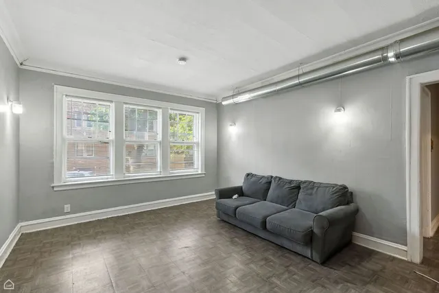 $650,000 | 936 East 80th Street, Chicago, IL 60619