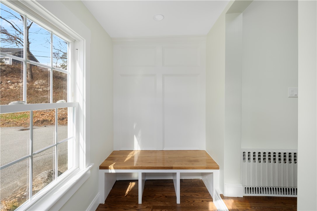2 Birch Street Tiverton, RI 02878 - Photo 3 of 37