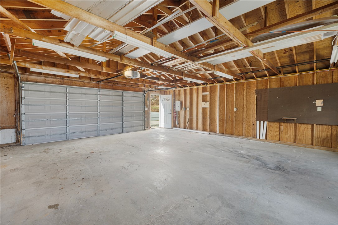 2 Birch Street Tiverton, RI 02878 - Photo 34 of 37