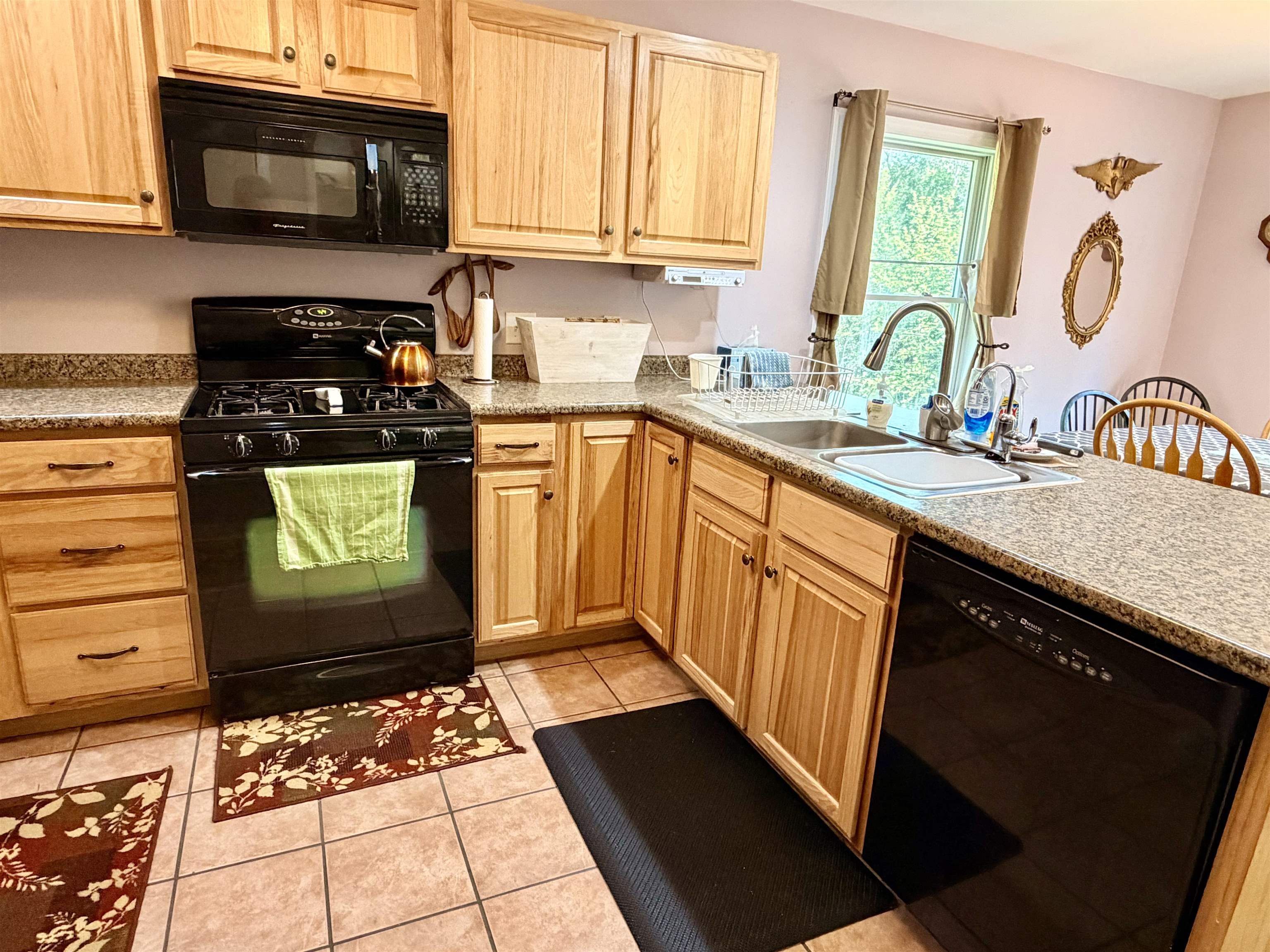 52 Ruth Way Wilmington, VT 05363 - Photo 11 of 59