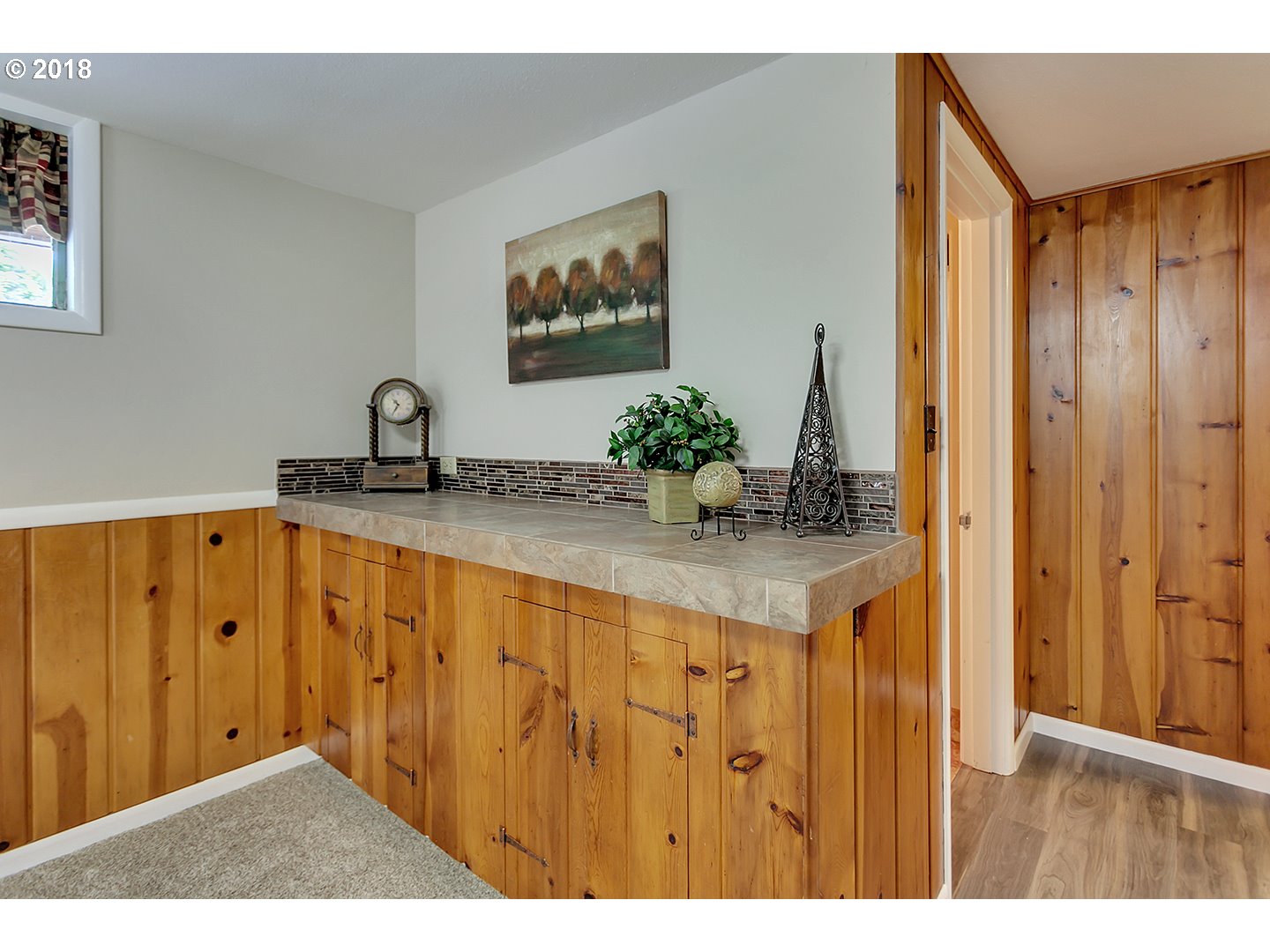 6456 Southwest Loop Drive Portland, OR 97221 - Photo 21 of 32 Family Room