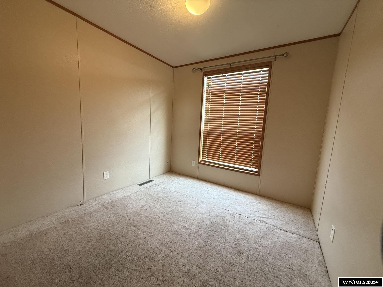 41 Crow Street Riverton, WY 82501 - Photo 12 of 15