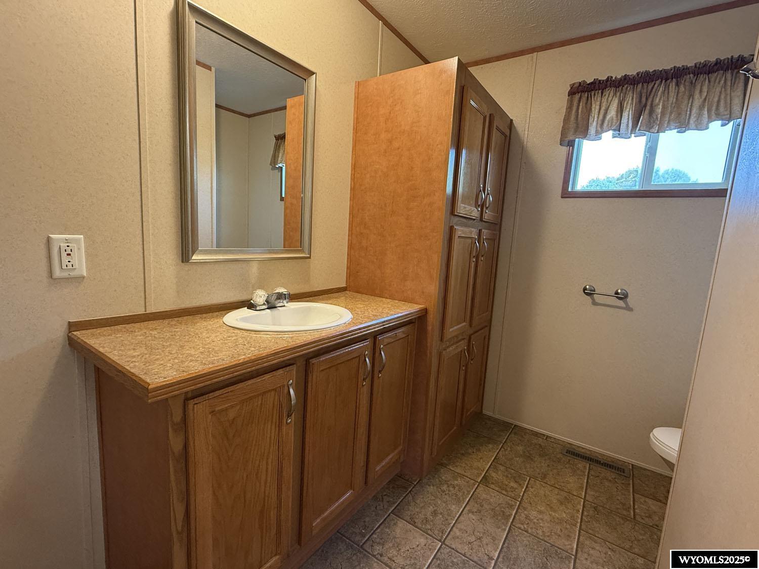 41 Crow Street Riverton, WY 82501 - Photo 9 of 15