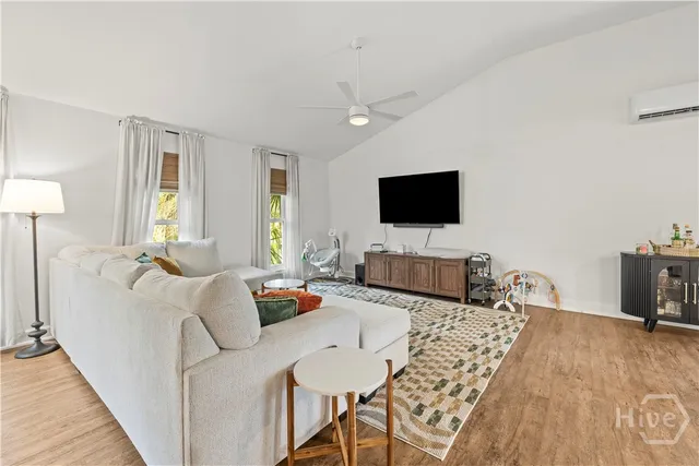 $463,000 | 911 Juanita Street, Savannah, GA 31410