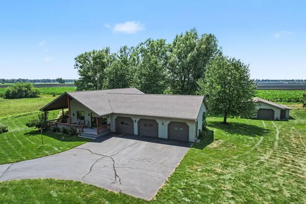 $395,000 | 15745 15 Mile Road, Marshall, MI 49068