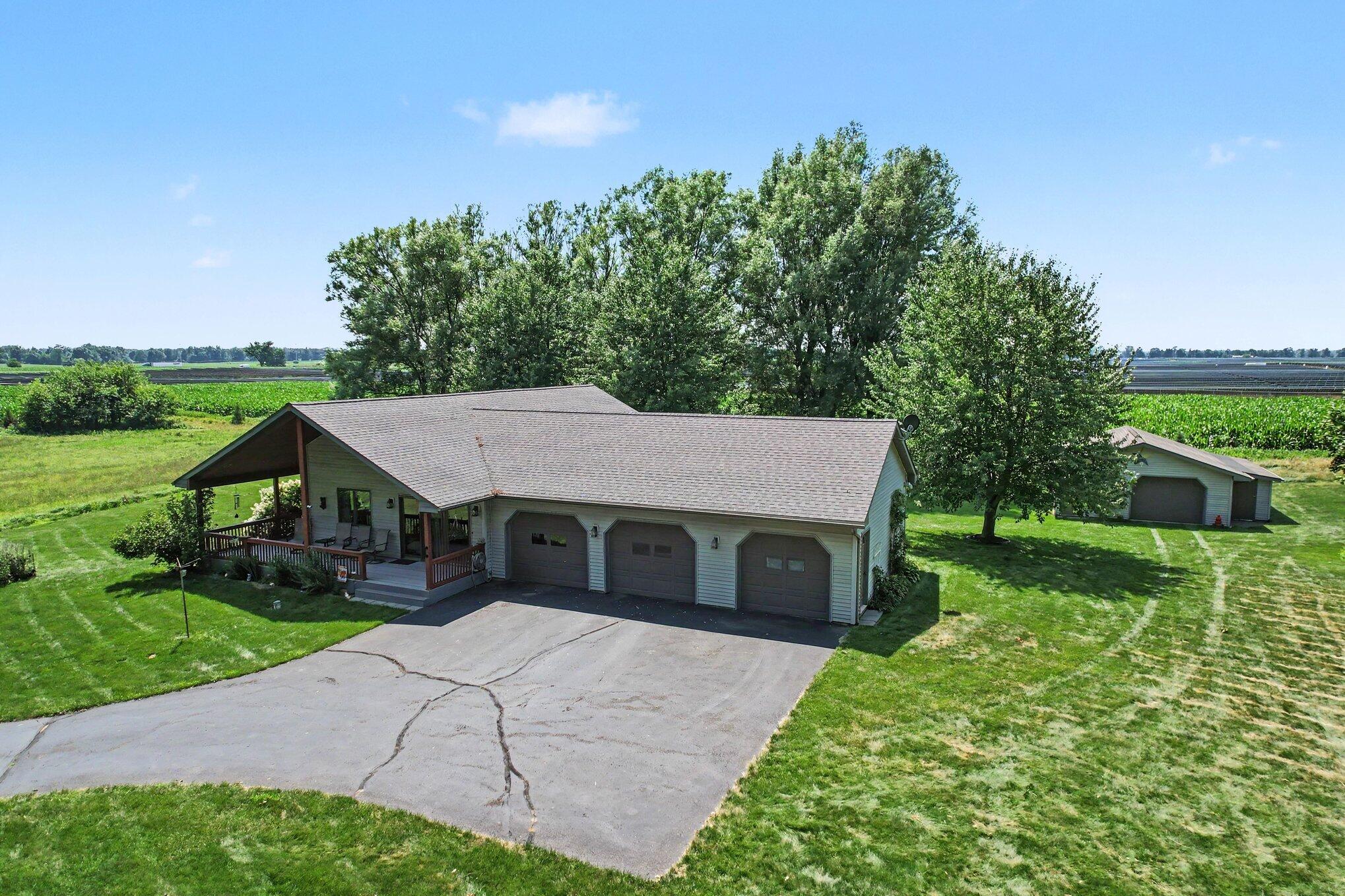15745 15 Mile Road Marshall, MI 49068 - Photo 1 of 36 033_file_4640