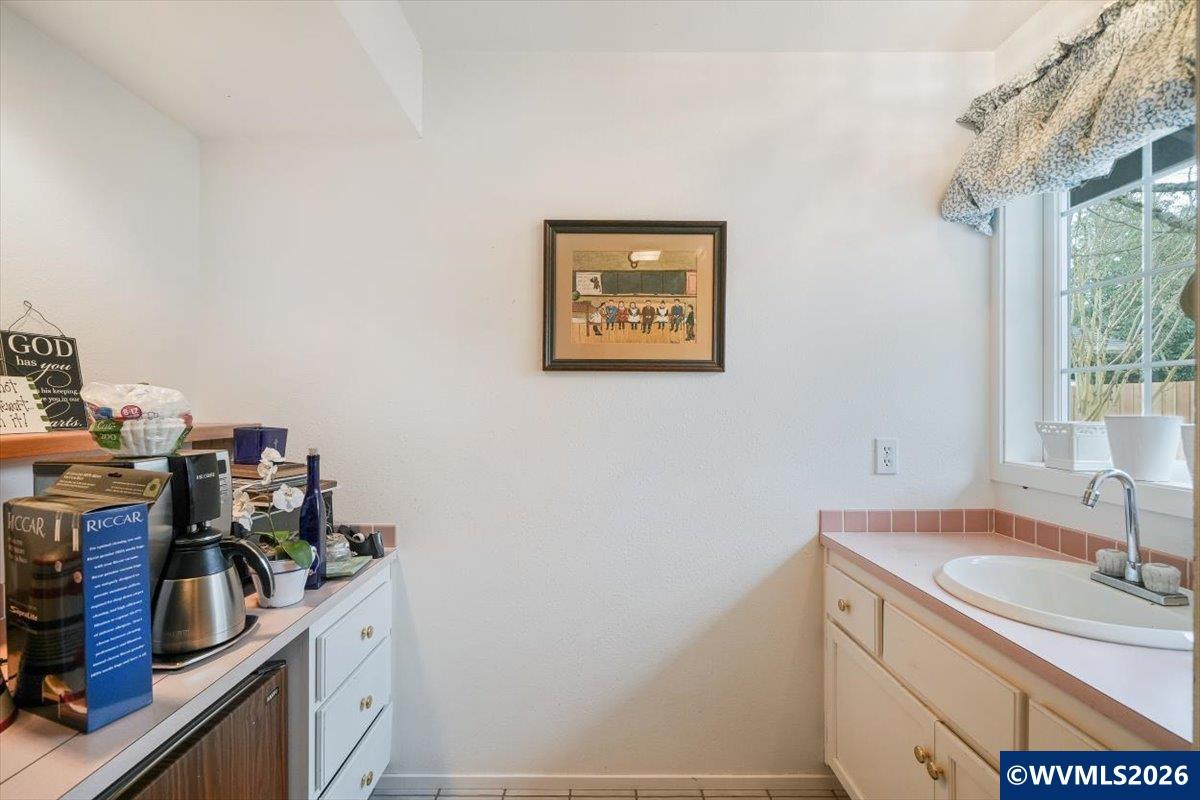 1376 Brickley Road Eugene, OR 97401 - Photo 45 of 50
