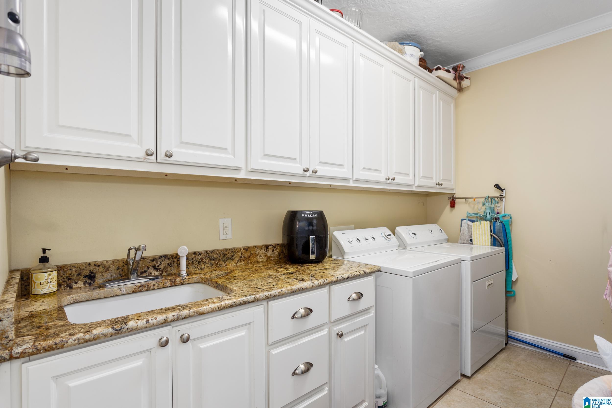 403 Laurel Springs Road Anniston, AL 36207 - Photo 15 of 36