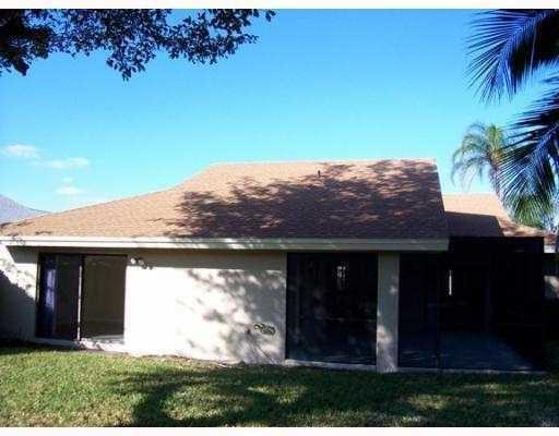 11492 Clear Creek Place Boca Raton, FL 33428 - Photo 4 of 6 4