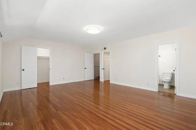 $849,000 | 9503 Vía Venezia, Burbank, CA 91504