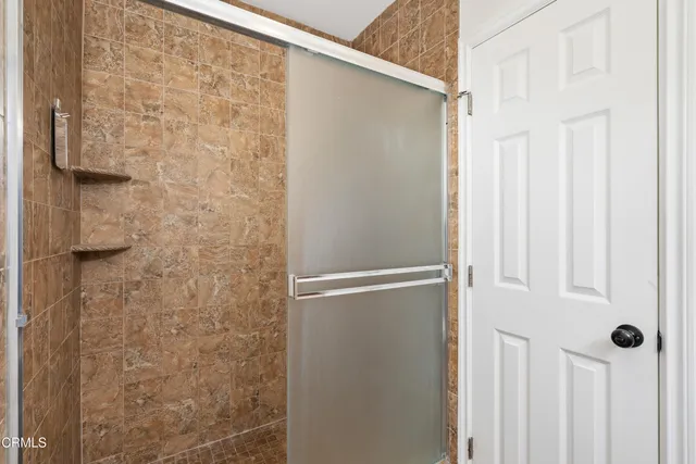 $849,000 | 9503 Vía Venezia, Burbank, CA 91504