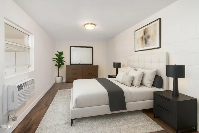 $849,000 | 9503 Vía Venezia, Burbank, CA 91504