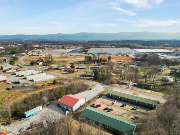 $1,050 | 1001 Kiser Boulevard, Unit 11, Greeneville, TN 37745