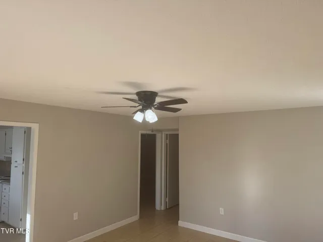 $1,050 | 1001 Kiser Boulevard, Unit 11, Greeneville, TN 37745