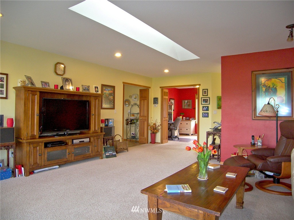 3194 Douglas Road Ferndale, WA 98248 - Photo 7 of 9