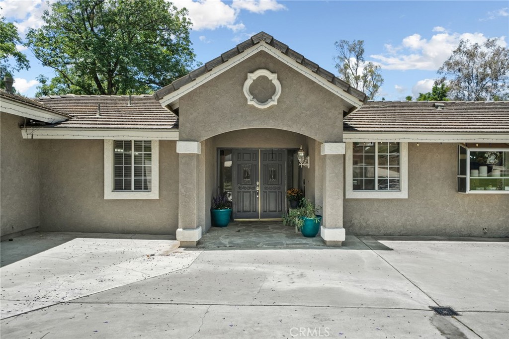 7455 Jola Drive Riverside, CA 92506 - Photo 15 of 130