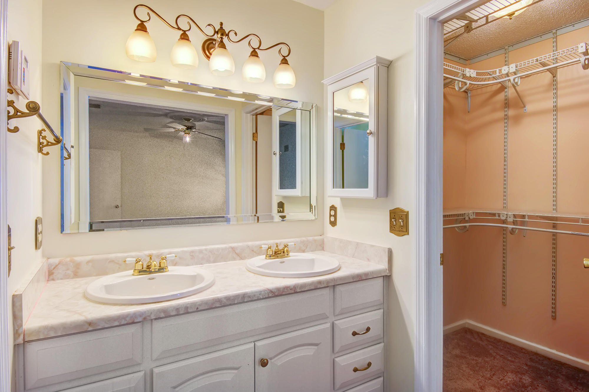 204 Longleaf Road Summerville, SC 29486 - Photo 14 of 34 18