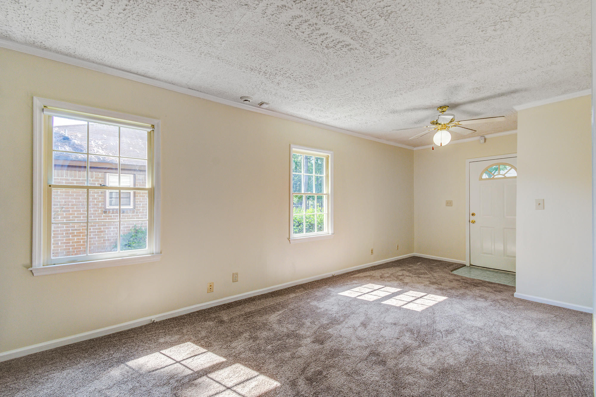 204 Longleaf Road Summerville, SC 29486 - Photo 16 of 34 26