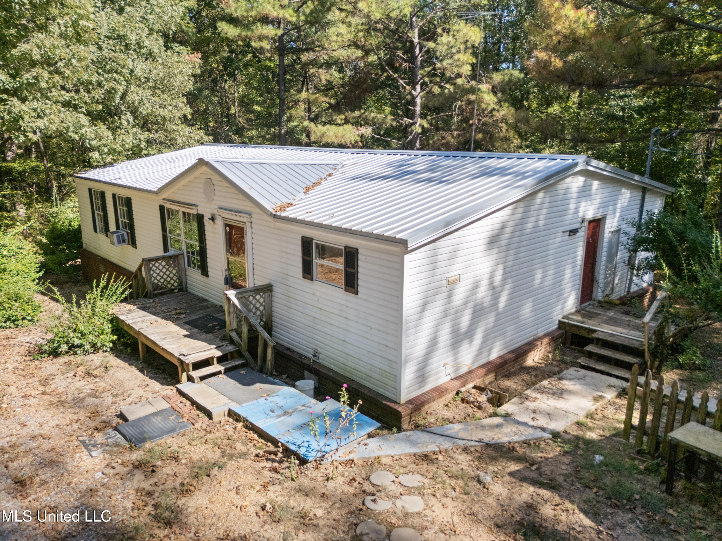 62 Carlisle Road Sarah, MS 38665 - Photo 20 of 27 20_dji_20251003143720_0258_d