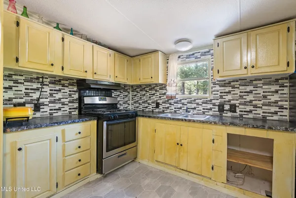 $110,000 | 62 Carlisle Road, Sarah, MS 38665