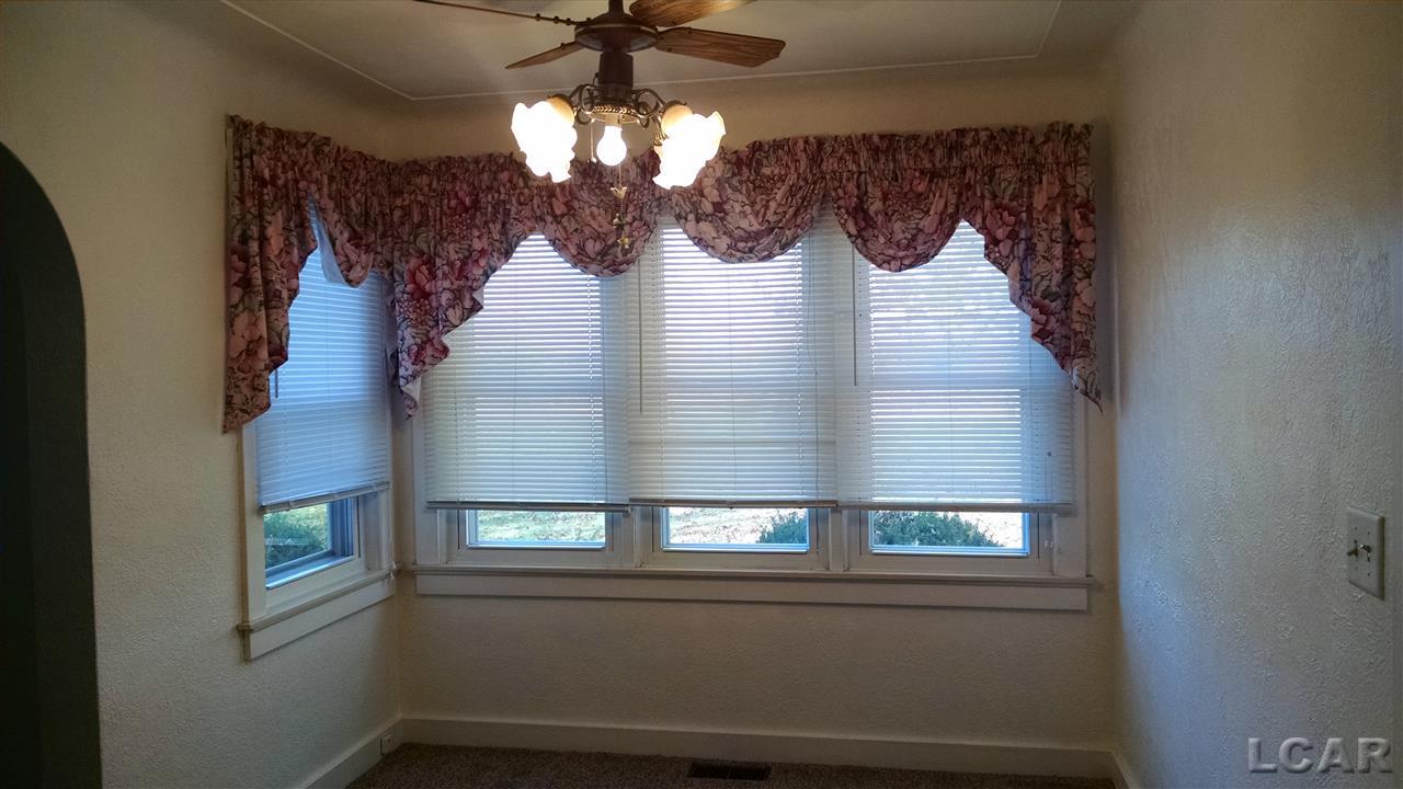 3707 Hunt Road Adrian, MI 49221 - Photo 8 of 13 31286039-7.JPG