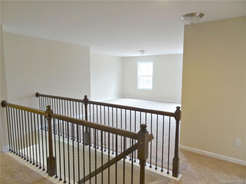 9218 Inverness Bay Road Charlotte, NC 28278 - Photo 12 of 23 Gallery Image 12