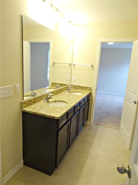 9218 Inverness Bay Road Charlotte, NC 28278 - Photo 14 of 23 Gallery Image 14