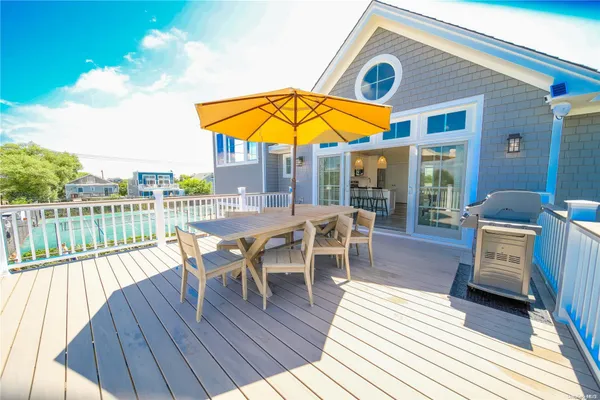 $16,000 | 100 East Lighthouse Walk, Ocean Beach, NY 11770