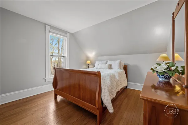 $599,900 | 218 South 1st Street, Geneva, IL 60134