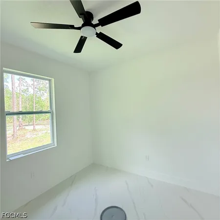 $2,200 | 208 Johns Avenue, Lehigh Acres, FL 33936