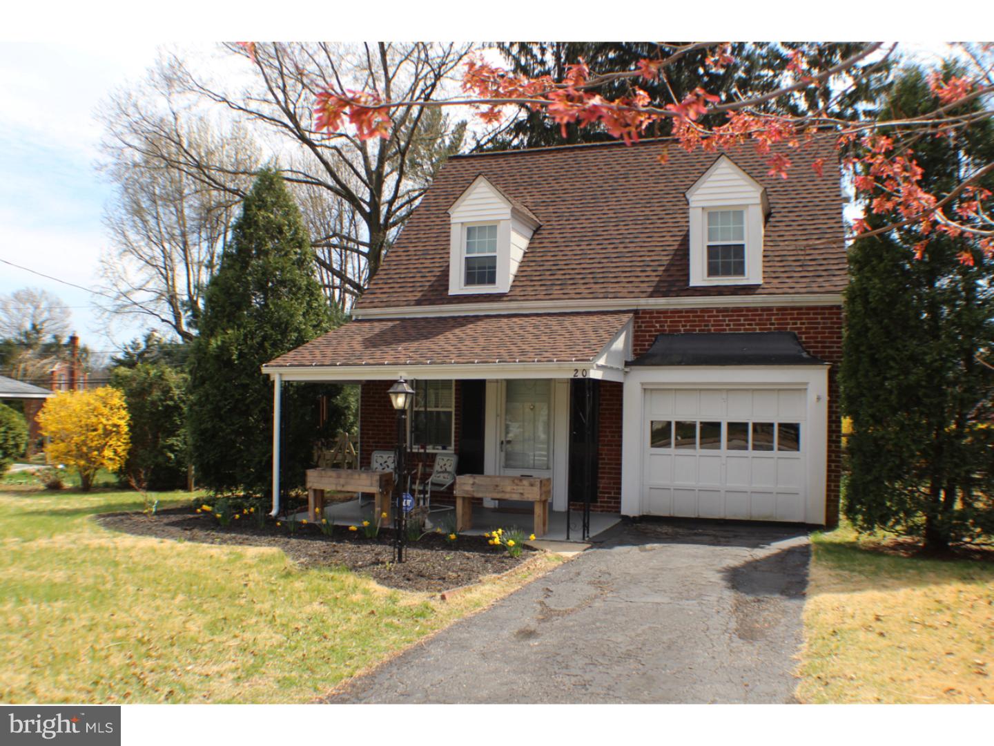 20 Holbrook Road Havertown, PA 19083 - Photo 1 of 25 Gallery Image 1
