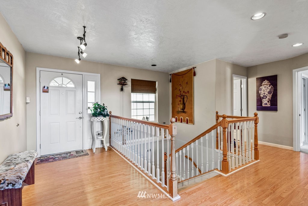 350 Gibson Road Castle Rock, WA 98611 - Photo 8 of 30 Gallery Image 8